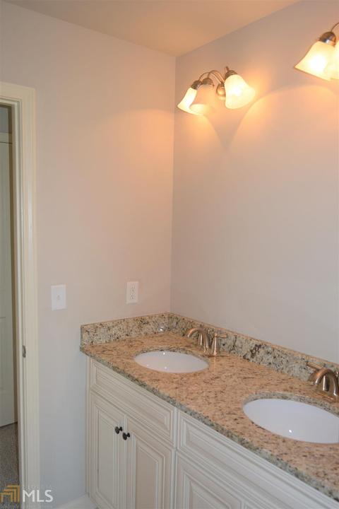 301 Phipps Dr, Lagrange, GA 30241 photo 23