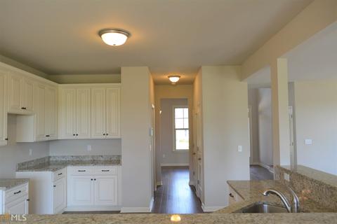 301 Phipps Dr, Lagrange, GA 30241 photo 12