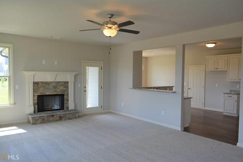 301 Phipps Dr, Lagrange, GA 30241 photo 5