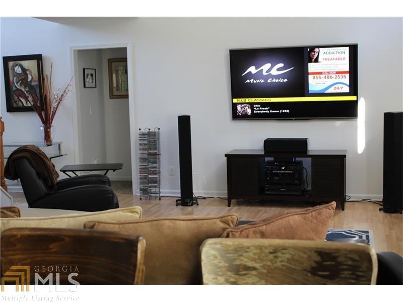 6769 Danforth Way, Stone Mountain, GA 30087 photo 4