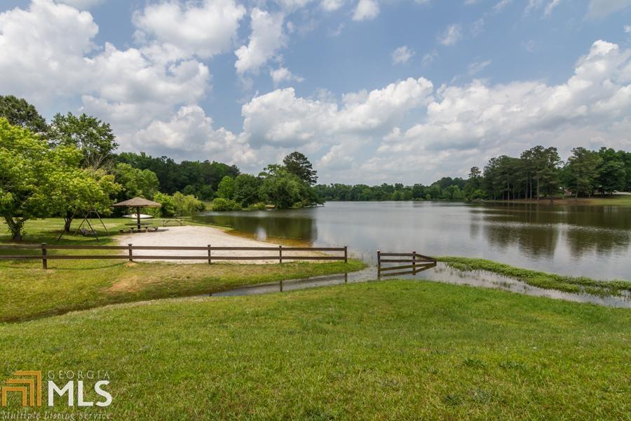 1135 Skyline Dr, Covington, GA 30014 photo 4
