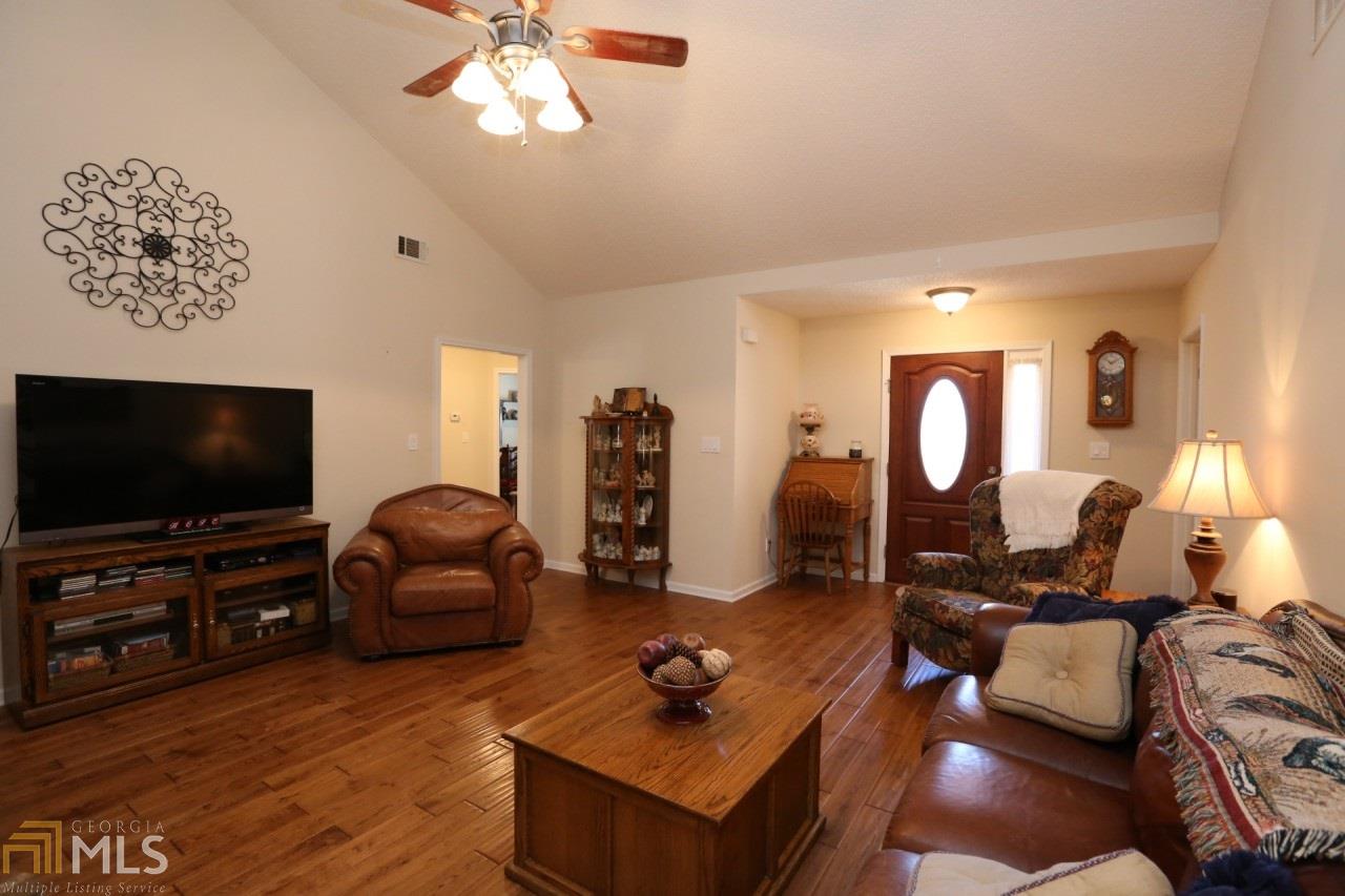 222 Prominent Loop, Mcdonough, GA 30253 photo 3