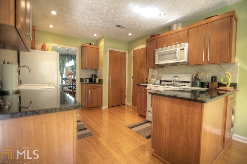 4620 Bush Rd, Peachtree Corners, GA 30096 photo 7
