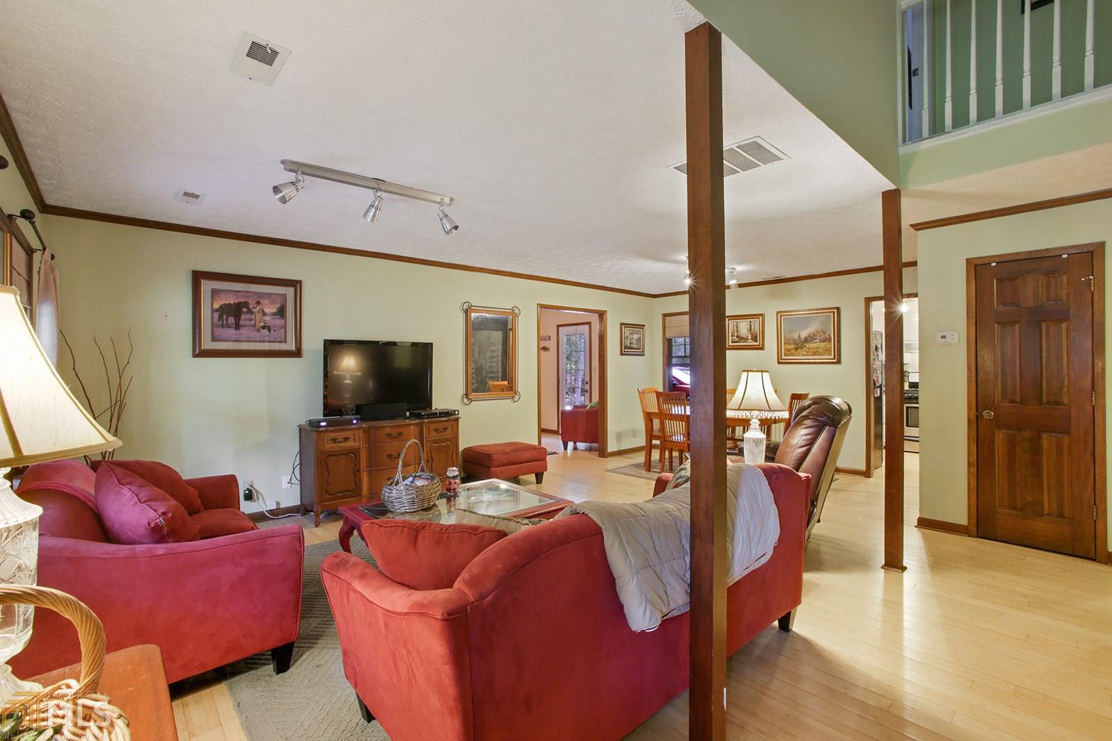 405 Michael Rd, Tyrone, GA 30290 photo 4