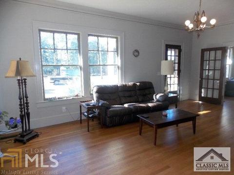 61 Victoria St, Commerce, GA 30529 photo 4