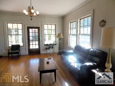 61 Victoria St, Commerce, GA 30529 photo 3
