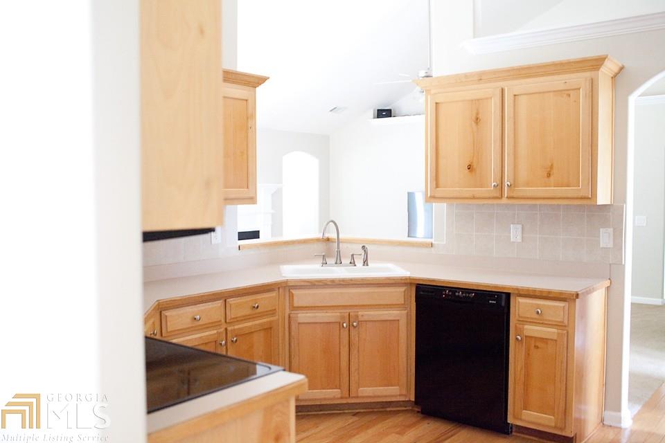 1071 Glen Ln, Bishop, GA 30621 photo 8