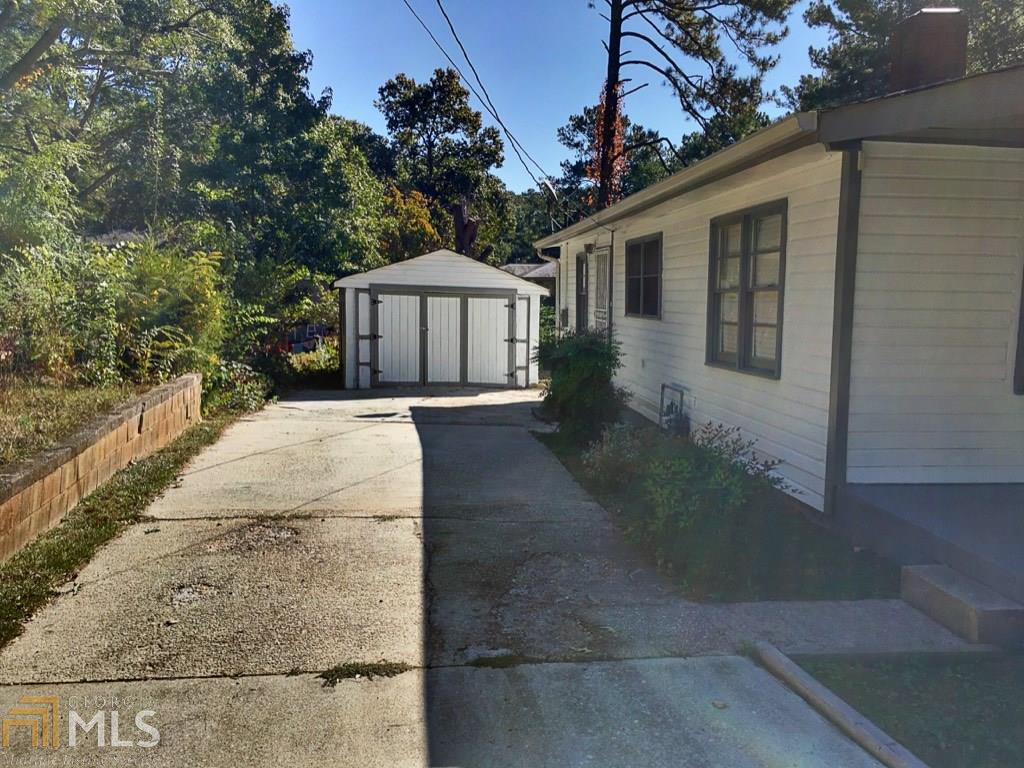5217 Avery St, Covington, GA 30014 photo 2
