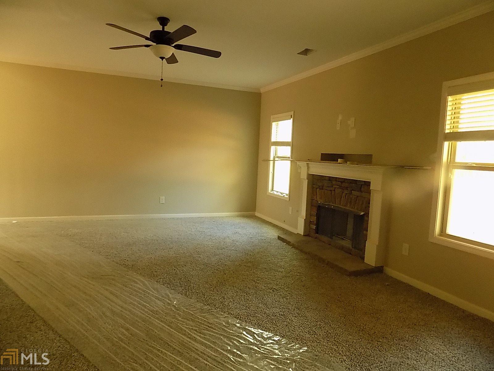 89 Stone Gate Dr, Lagrange, GA 30241 photo 2