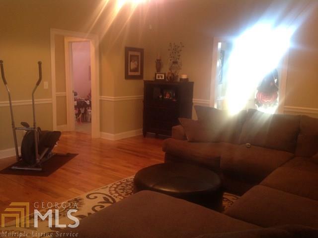 185 Henry Dr, Gray, GA 31032 photo 4