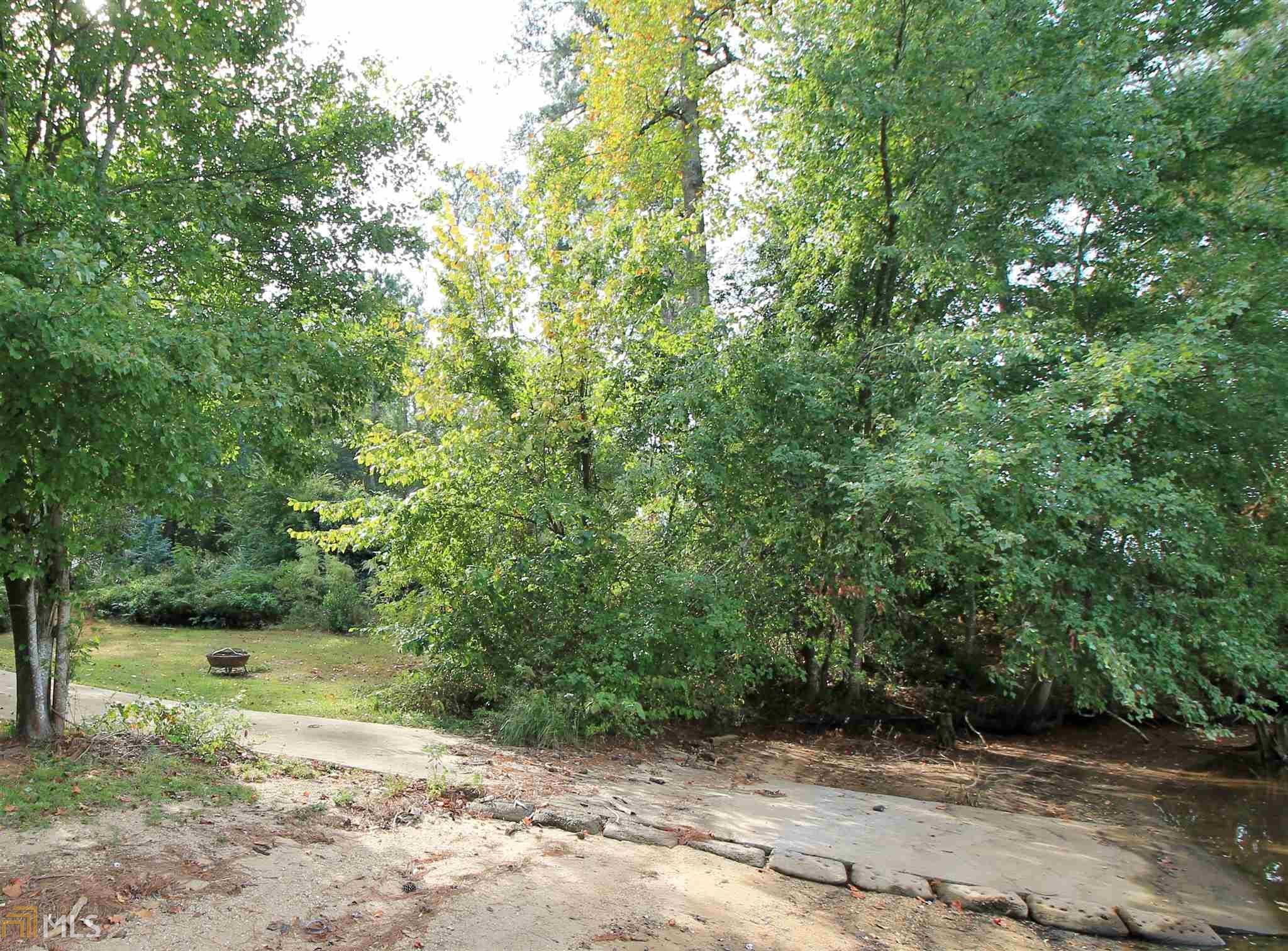 102 Tall Pines Dr, Jackson, GA 30233 photo 3