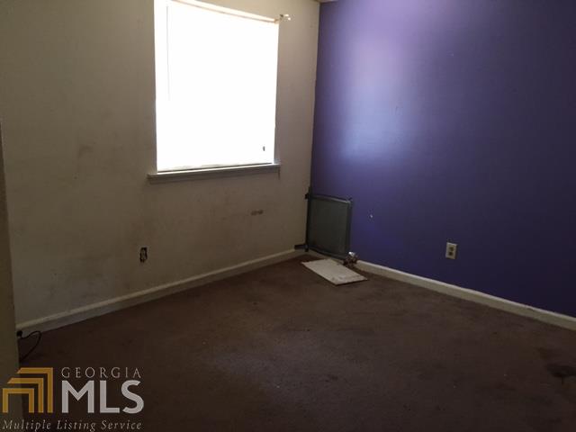 5708 Phillips Dr, Morrow, GA 30260 photo 9