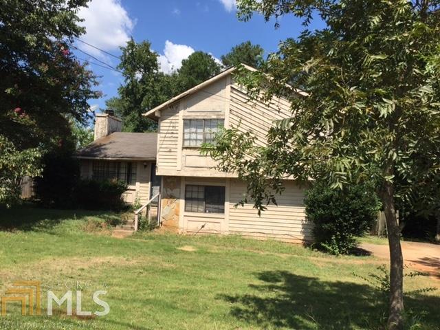 5708 Phillips Dr, Morrow, GA 30260 photo 1