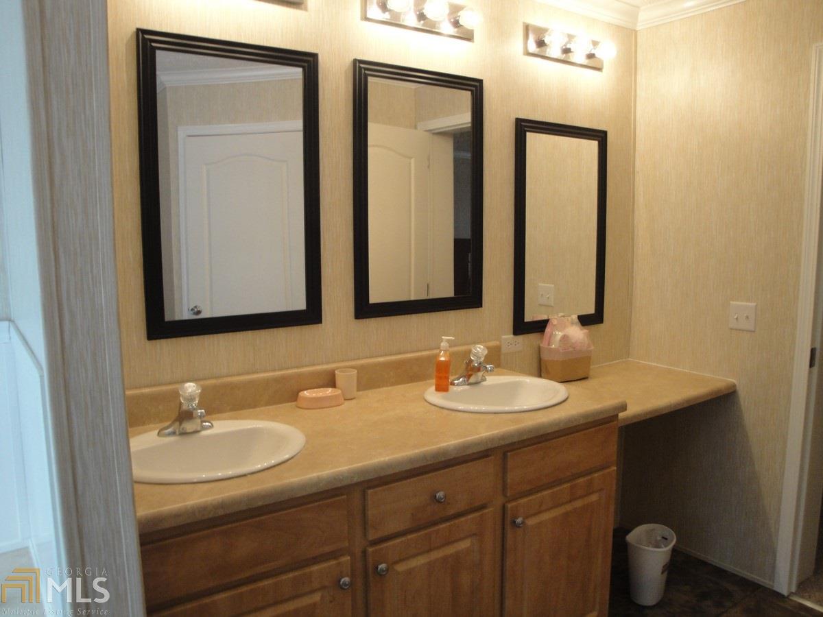1040 Indian Bend Dr, Rutledge, GA 30663 photo 9