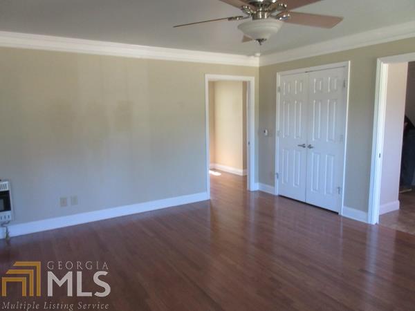 21 Smith St, Royston, GA 30662 photo 9