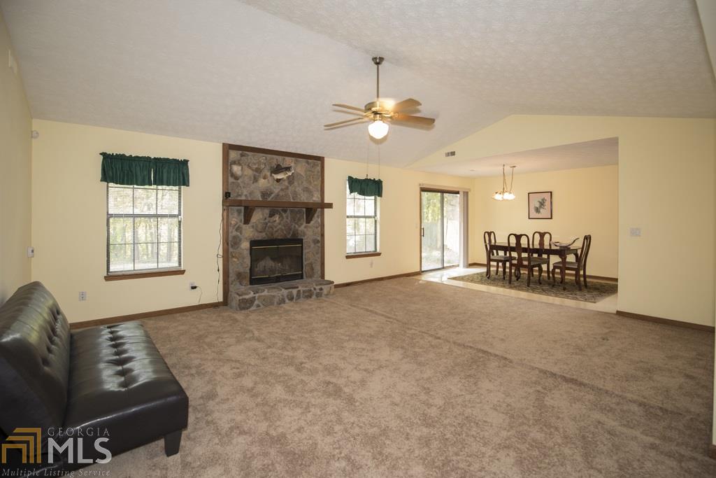 1305 Bugle Ct, Hampton, GA 30228 photo 5