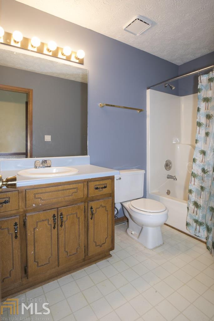 1305 Bugle Ct, Hampton, GA 30228 photo 20