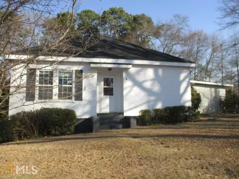 2103 33rd St, Valley, AL 36854 photo 1
