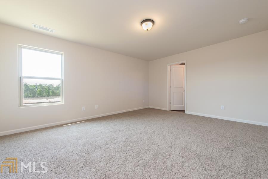 1460 Turning Leaf Ln, Pendergrass, GA 30567 photo 6