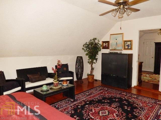 304 Crawford Cir, Toccoa, GA 30577 photo 3