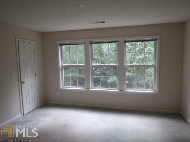 3838 Berkeley Xing, Duluth, GA 30096 photo 8