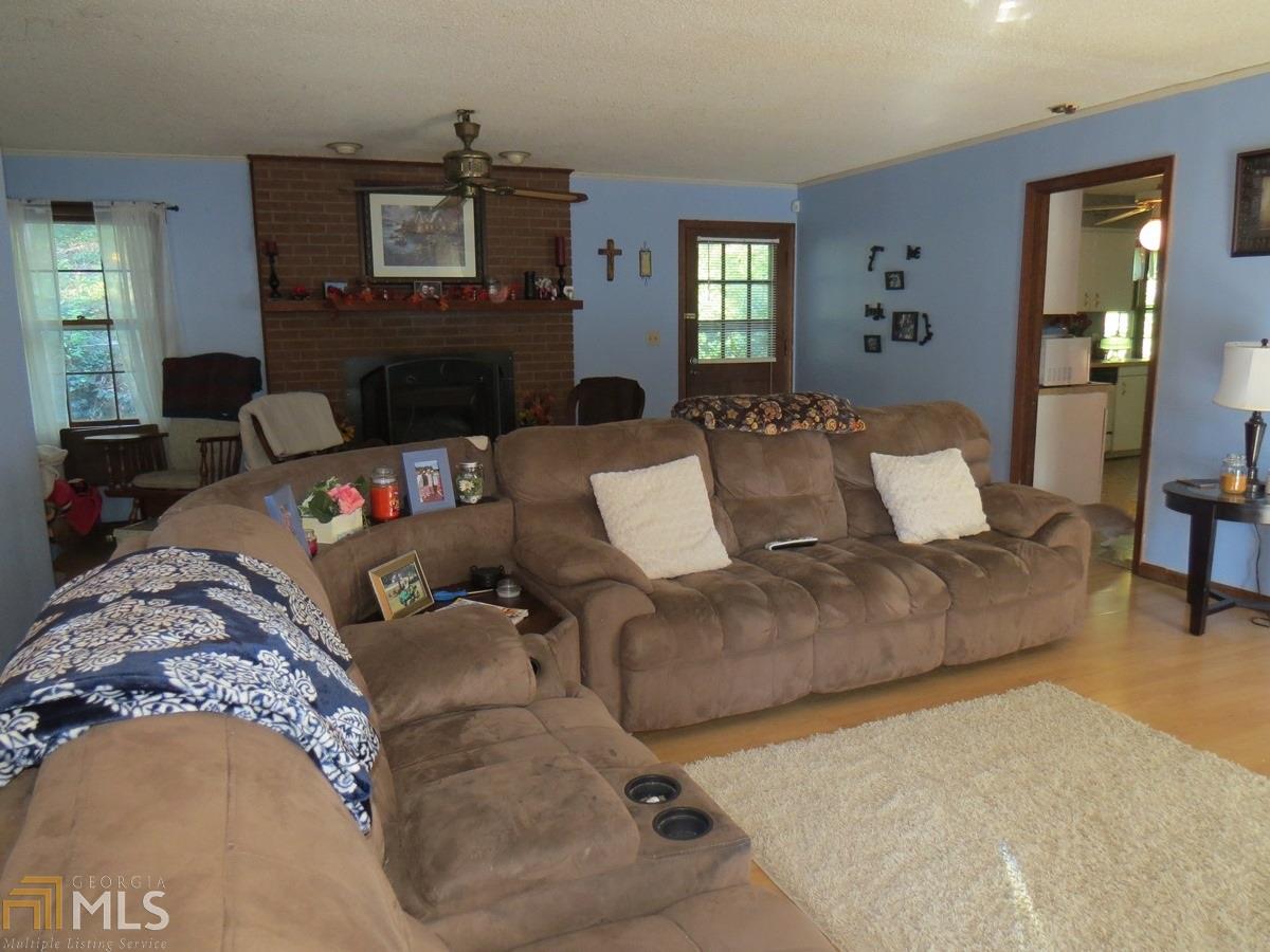 472 Valley Dr, Toccoa, GA 30577 photo 29