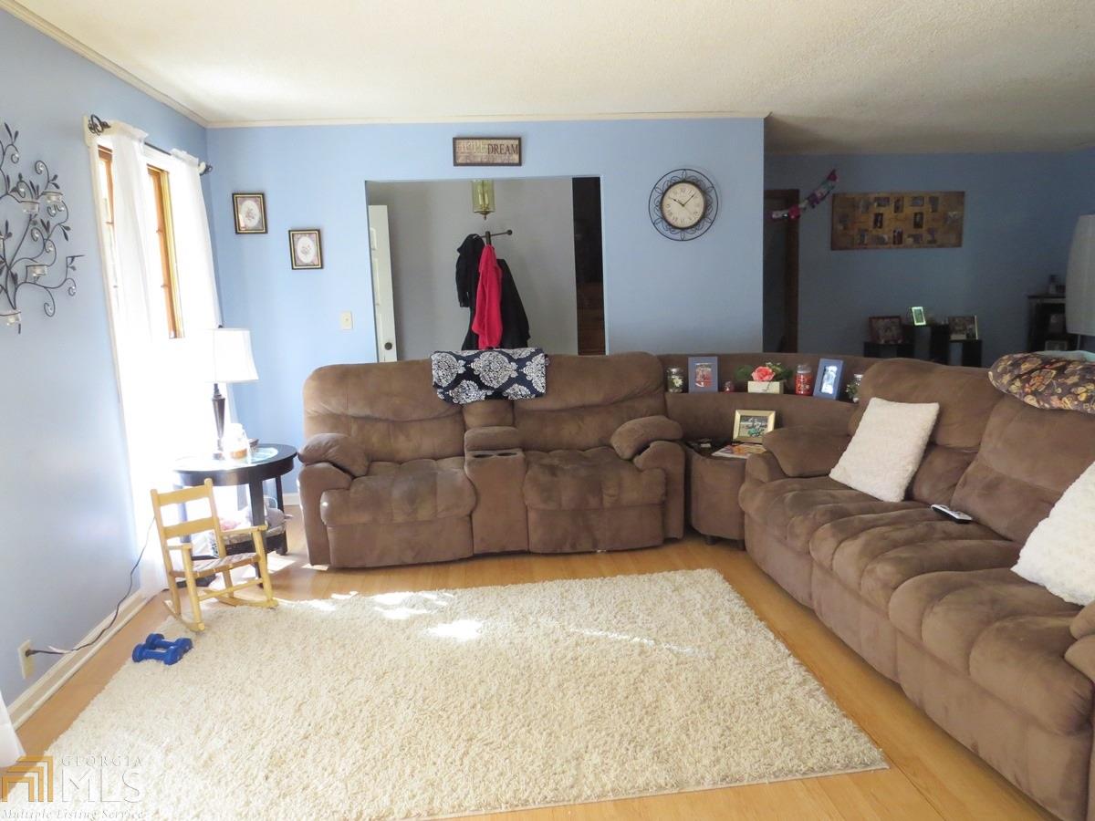 472 Valley Dr, Toccoa, GA 30577 photo 6