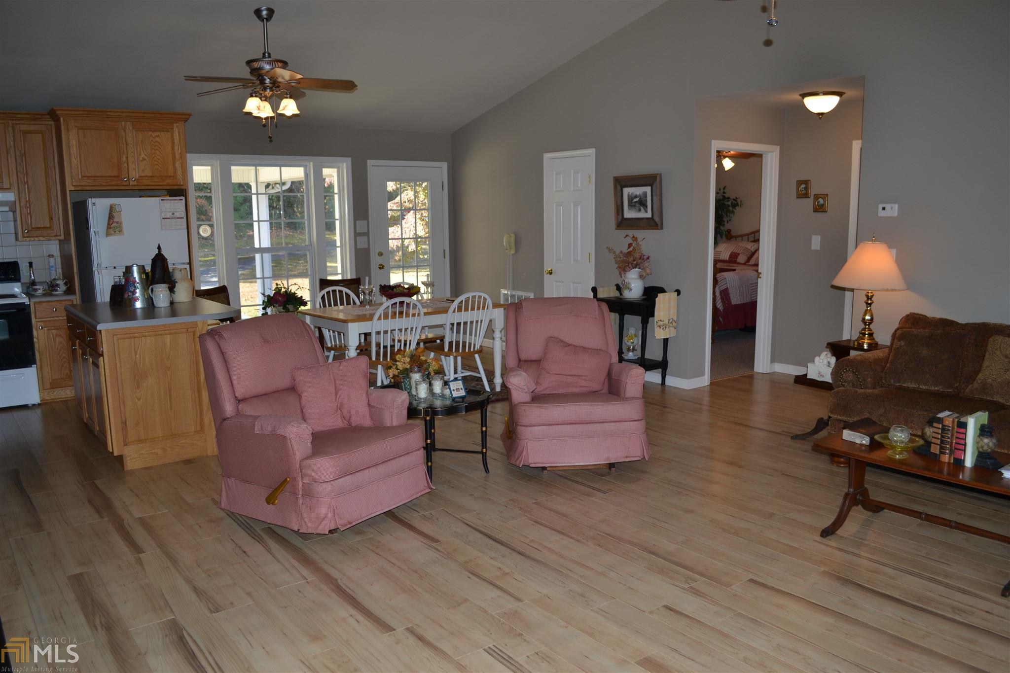 400 Eagle Chase, Dillard, GA 30537 photo 9