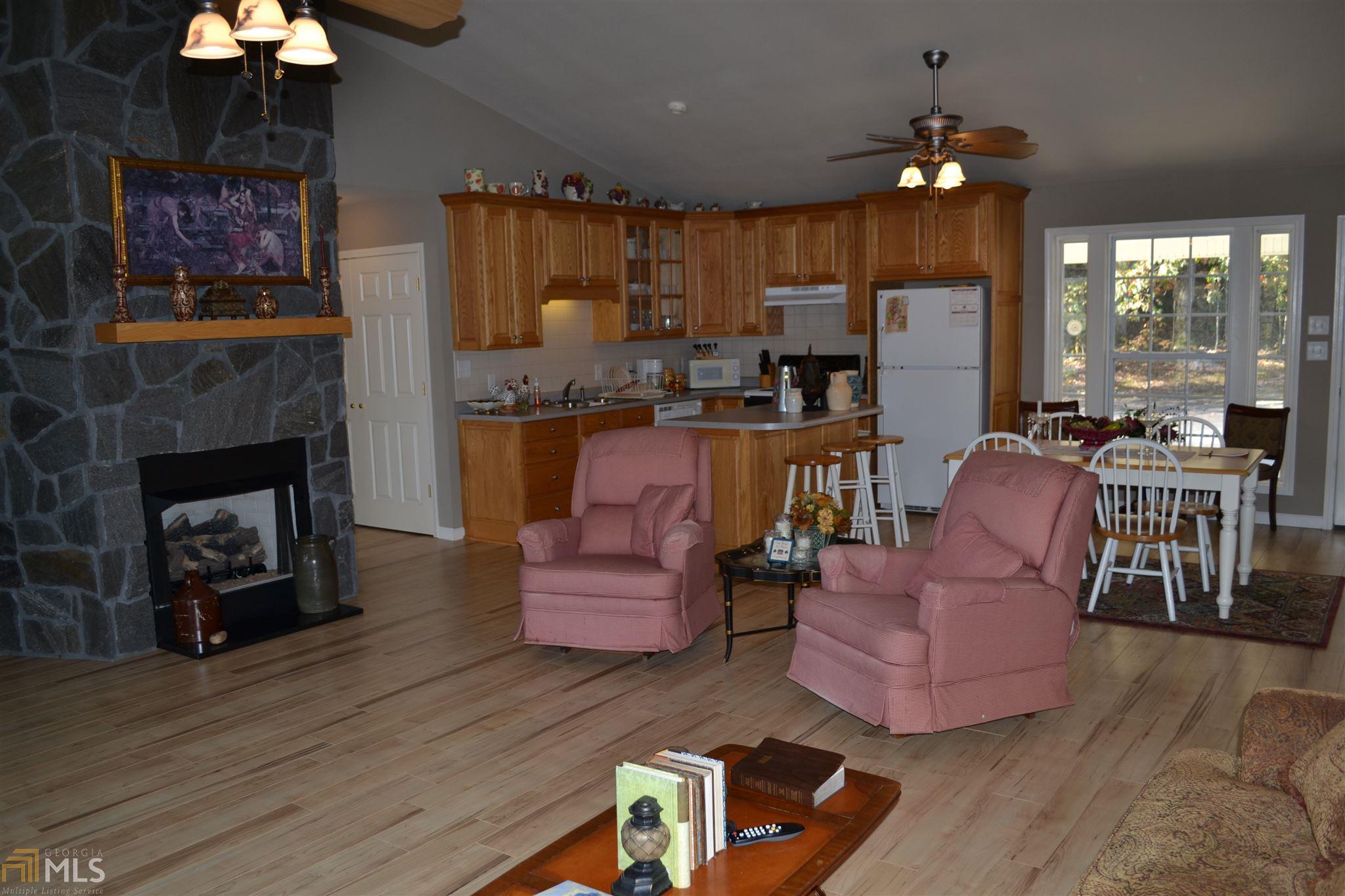 400 Eagle Chase, Dillard, GA 30537 photo 6