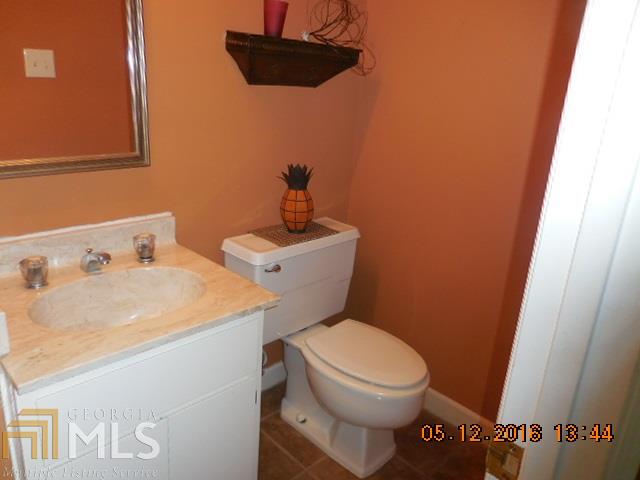 556 High Point Dr, Macon, GA 31210 photo 15