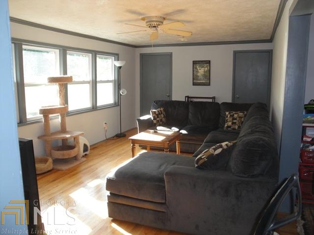 3013 Villa Esta Dr, Chamblee, GA 30341 photo 2