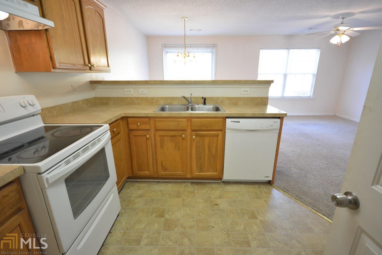 7126 Georges Way, Morrow, GA 30260 photo 9