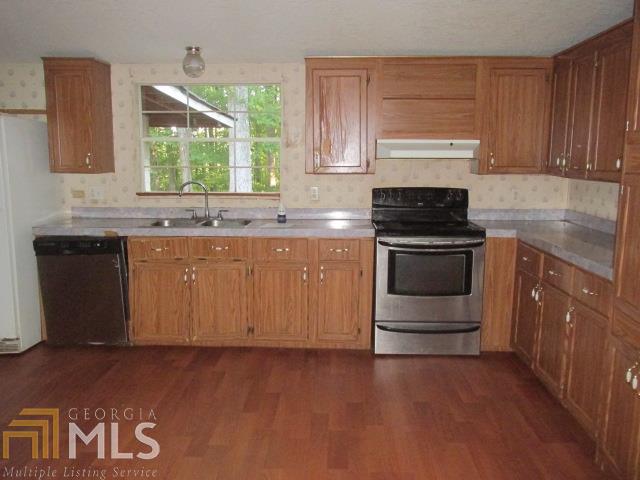 232 Oak Dr, Lagrange, GA 30240 photo 4