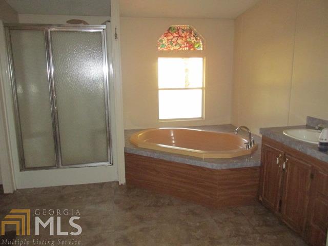 232 Oak Dr, Lagrange, GA 30240 photo 6