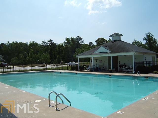 364 Pernell Dr, Hampton, GA 30228 photo 5