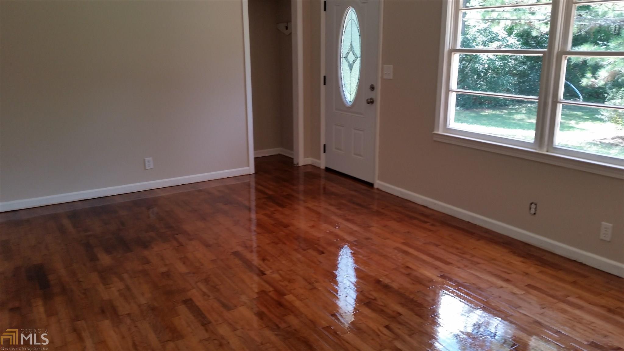 208 NE Bert Rd, Rome, GA 30161 photo 2