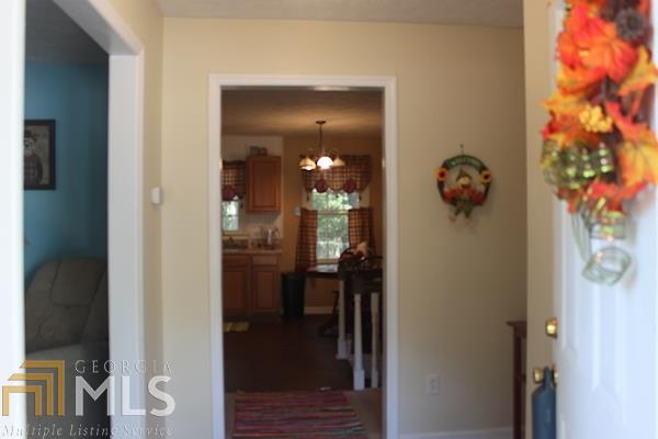 367 Redbud, Barnesville, GA 30204 photo 3