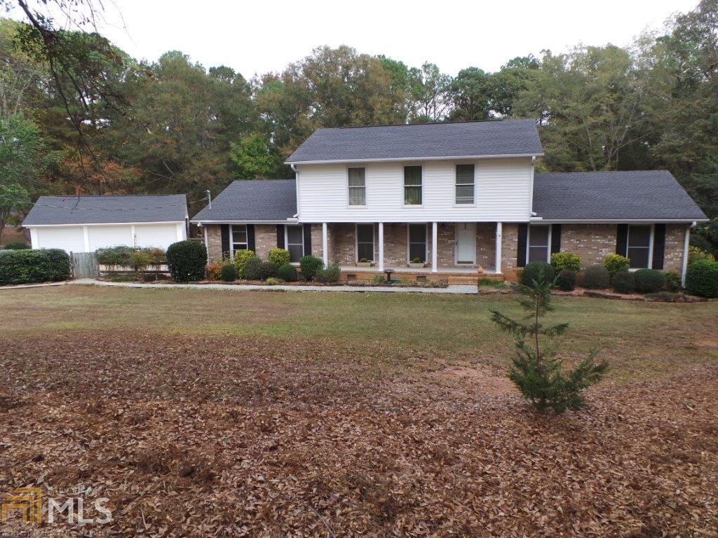 100 Holly Point Dr, Lagrange, GA 30240 photo 1