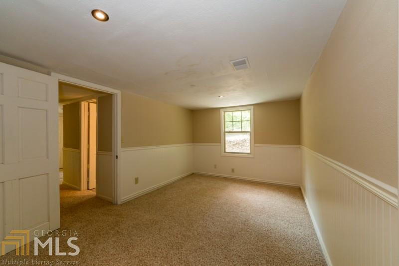 320 Roberts Point Rd, Jackson, GA 30233 photo 8