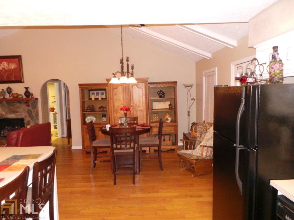 111 Heatherbrook Dr, Lagrange, GA 30240 photo 5