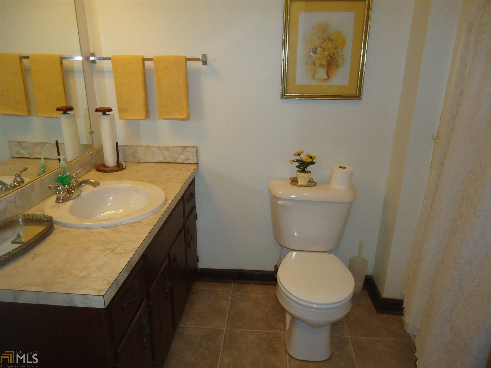 939 Newton, Lagrange, GA 30240 photo 14