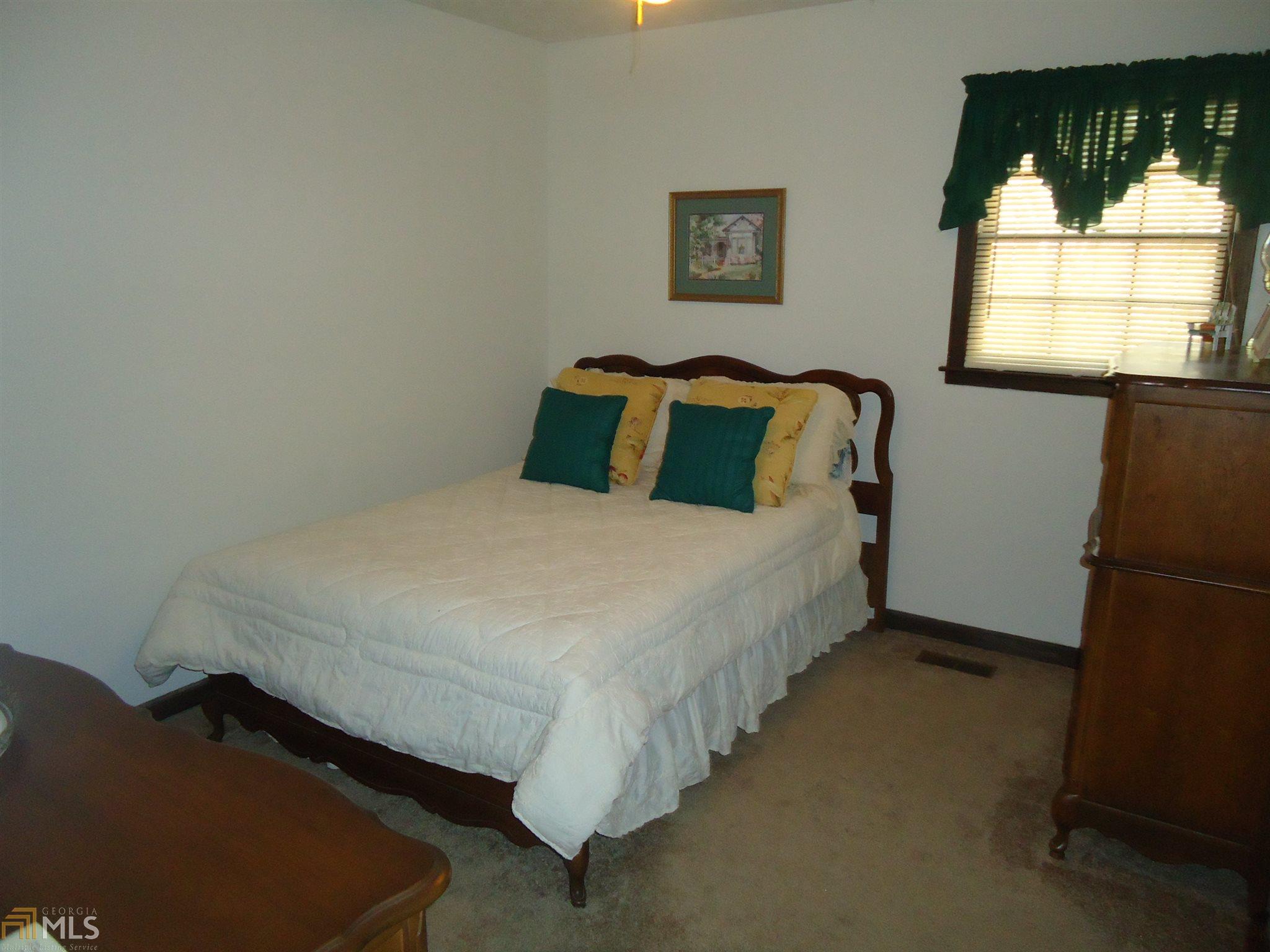 939 Newton, Lagrange, GA 30240 photo 15