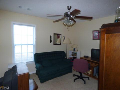 126 Pinehurst Ct, Dublin, GA 31021 photo 8