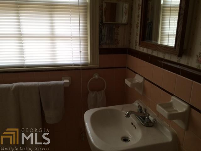 1120 Maple Dr, Griffin, GA 30224 photo 8