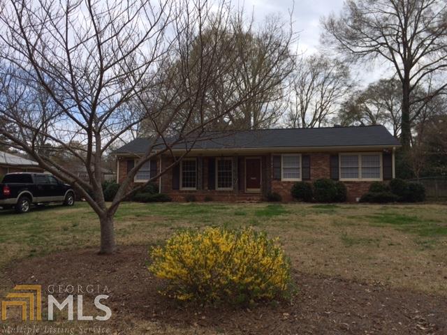 1120 Maple Dr, Griffin, GA 30224 photo 1