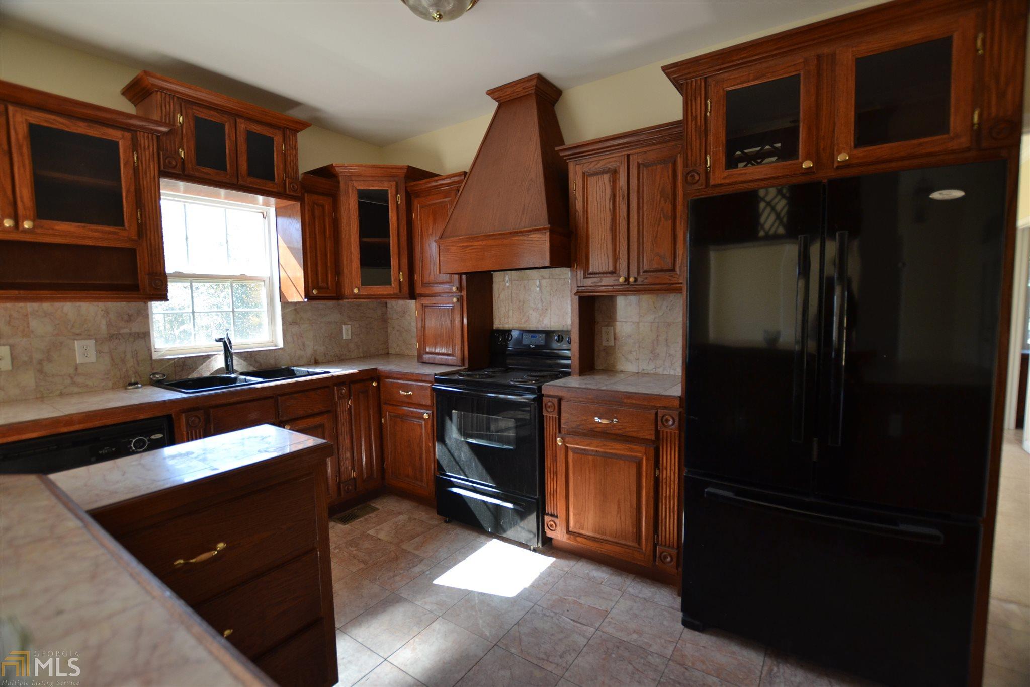 256 Ayers, Mount Airy, GA 30563 photo 4