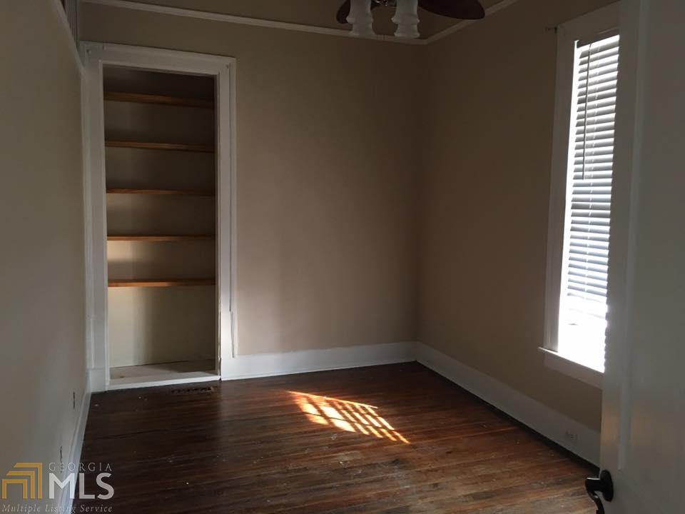 294 W Doyle St, Toccoa, GA 30577 photo 6