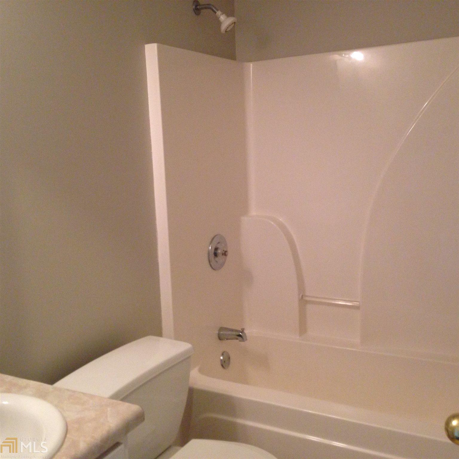 45 Blue Jay Dr, Covington, GA 30016 photo 11