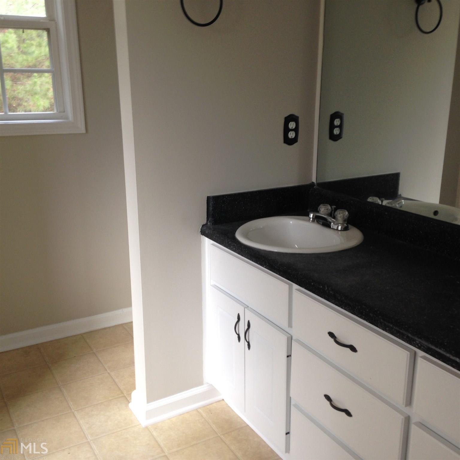 45 Blue Jay Dr, Covington, GA 30016 photo 4