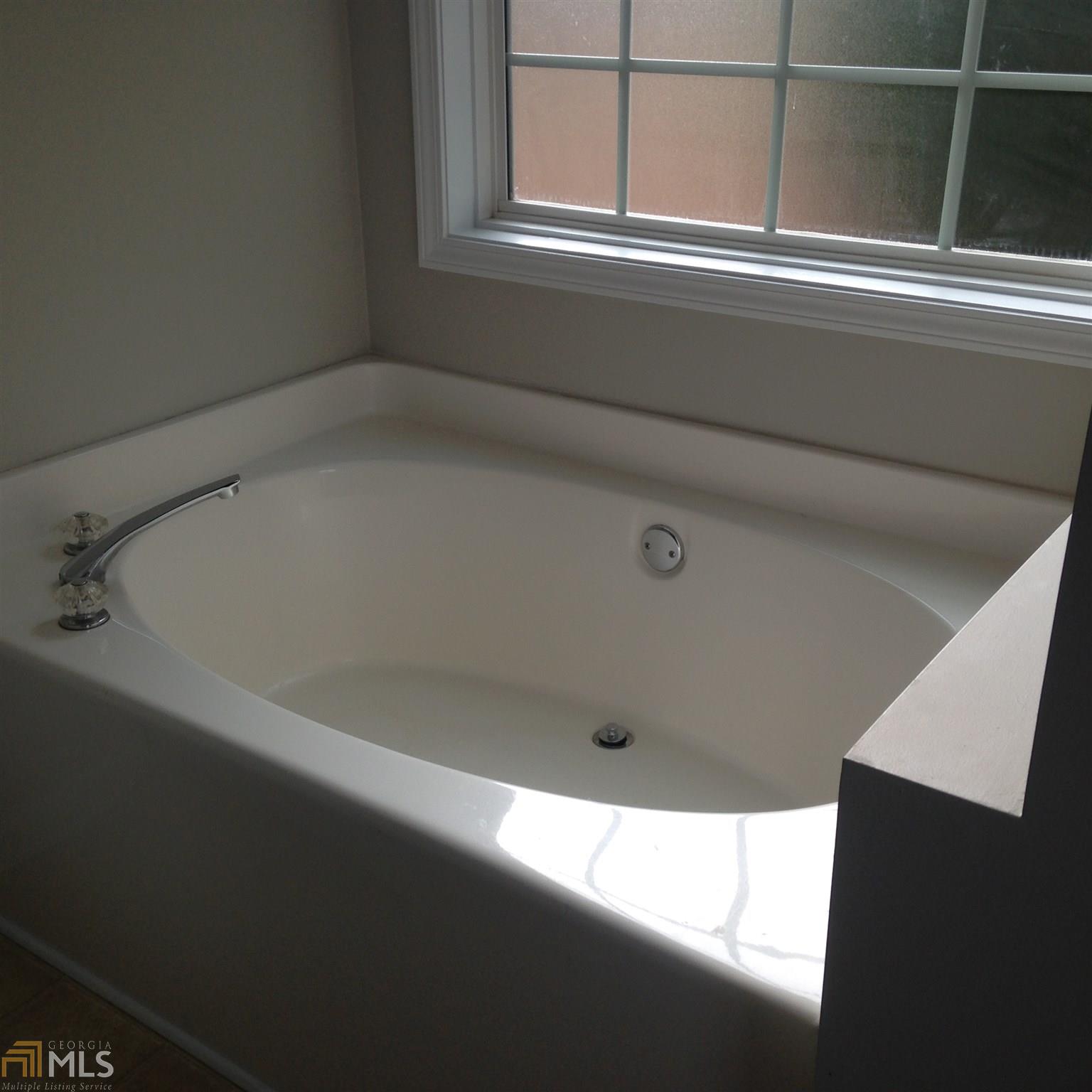 45 Blue Jay Dr, Covington, GA 30016 photo 5